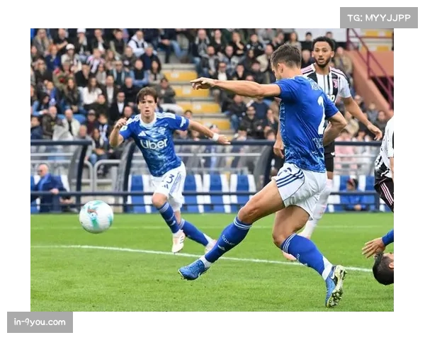 莱奥梅开二度助米兰逆转佛罗伦萨成功登顶意甲积分榜首位